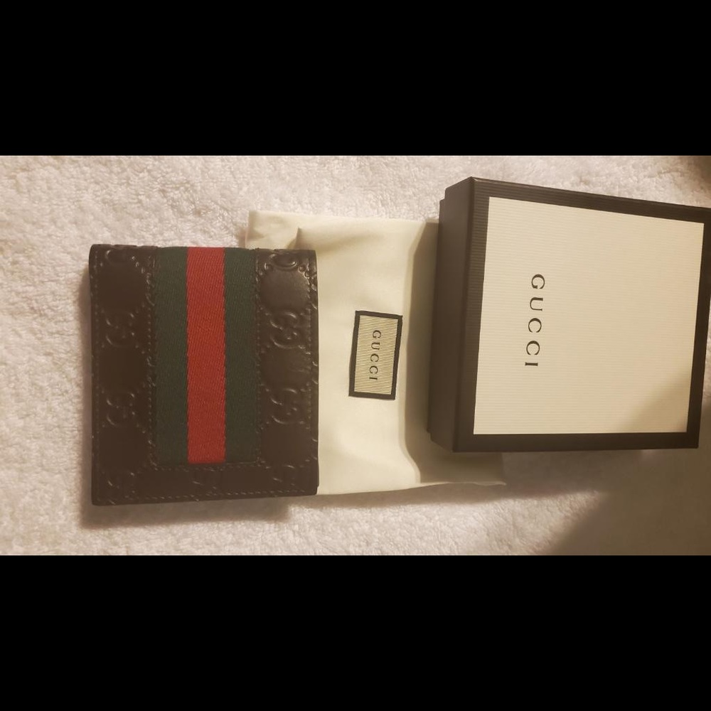 Gucci wallet